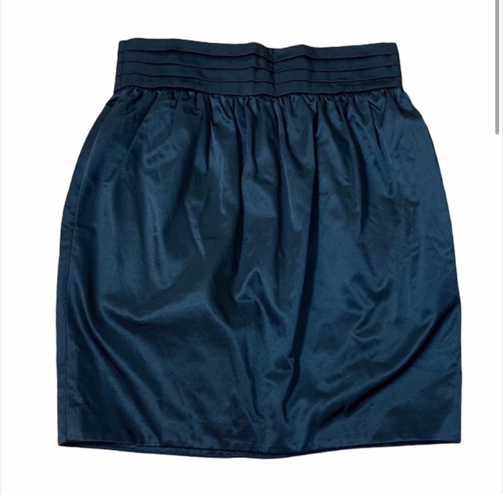 Club Monaco Black Mini Satin Pencil
Career Skirt